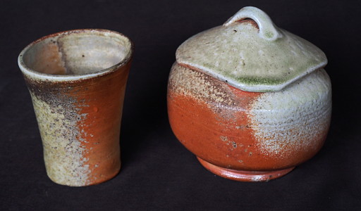 pots with woodfire flashing